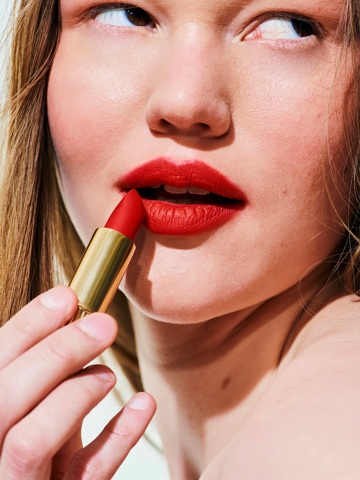 Coral red clean vegan semi-matte lipstick | Les Filles en Rouje • Rouje  Paris