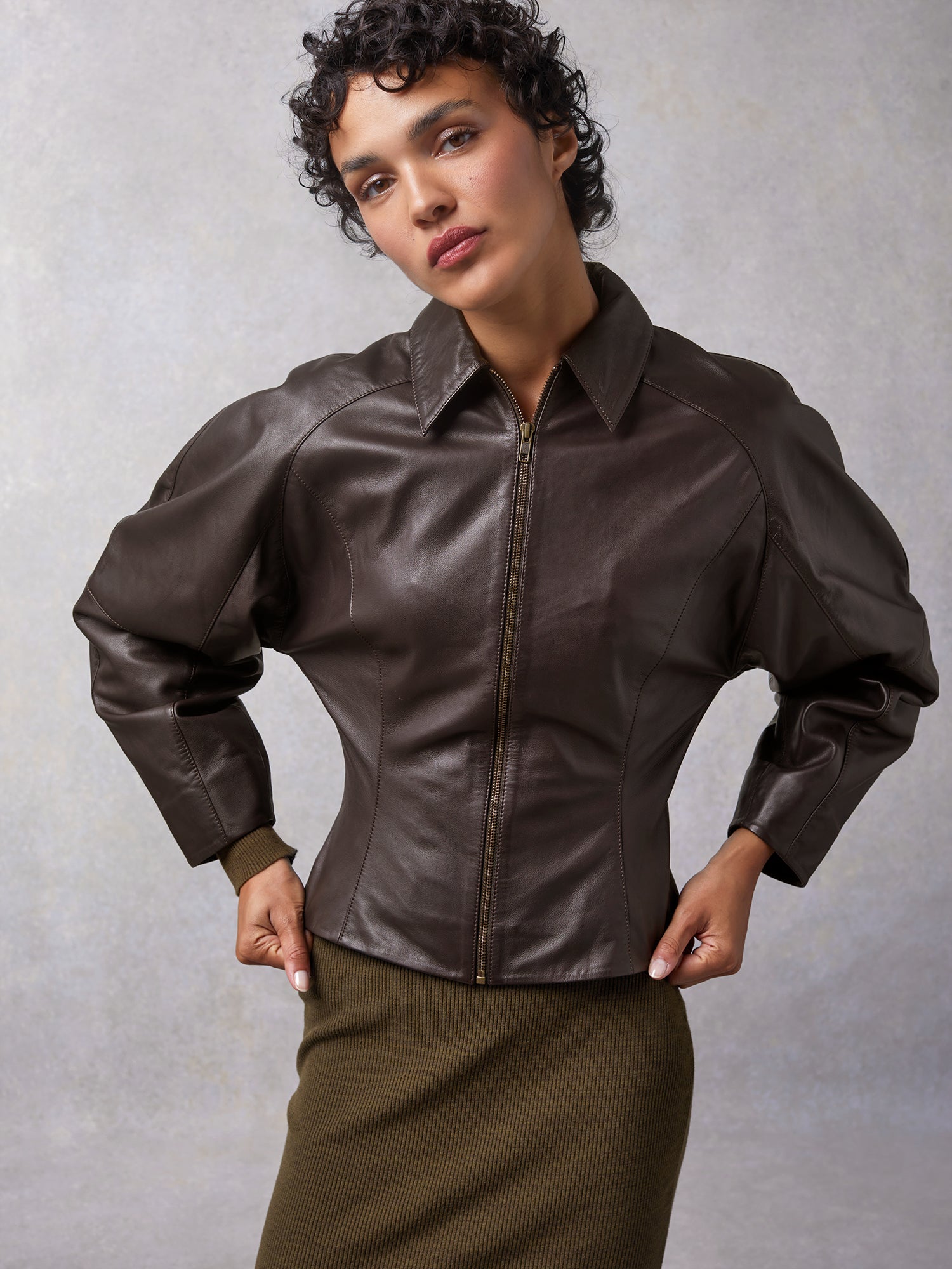 Short leather jacket 80's chocolate | Rouje • Rouje Paris