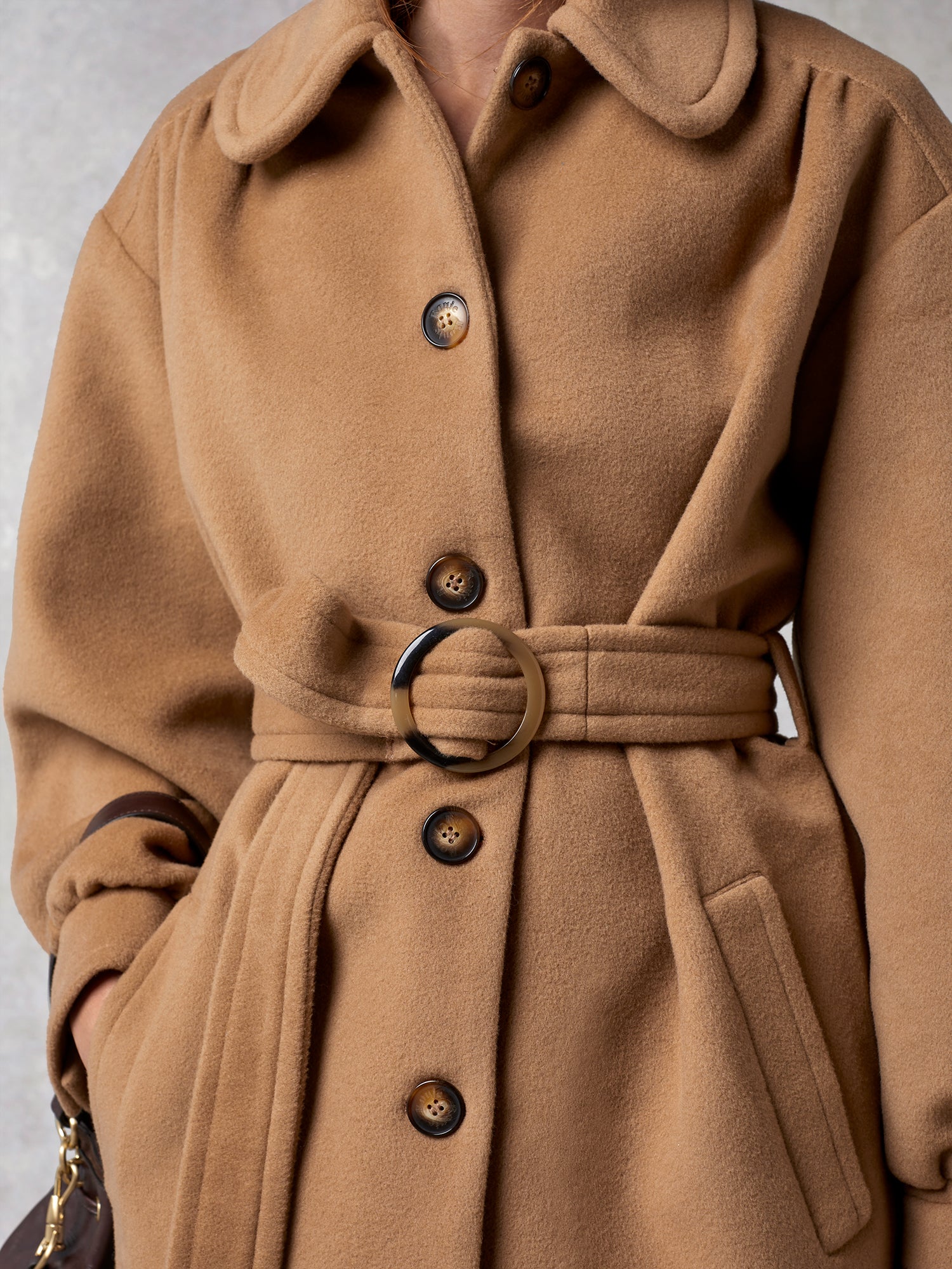 Long, belted camel wool coat | Rouje • Rouje Paris