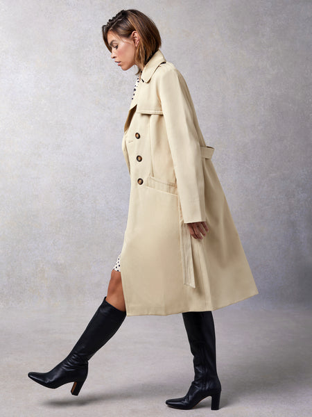 Trench coat in sand-colored gabardine | Rouje • Rouje Paris