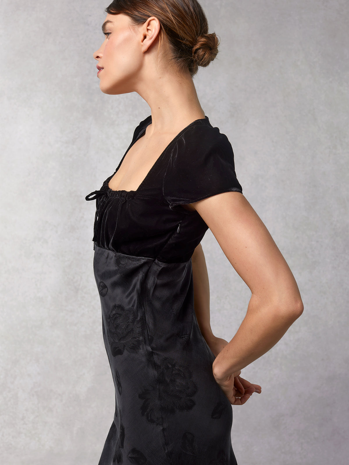 Bi-material midi dress with • Paris Rouje short | Rouje sleeves