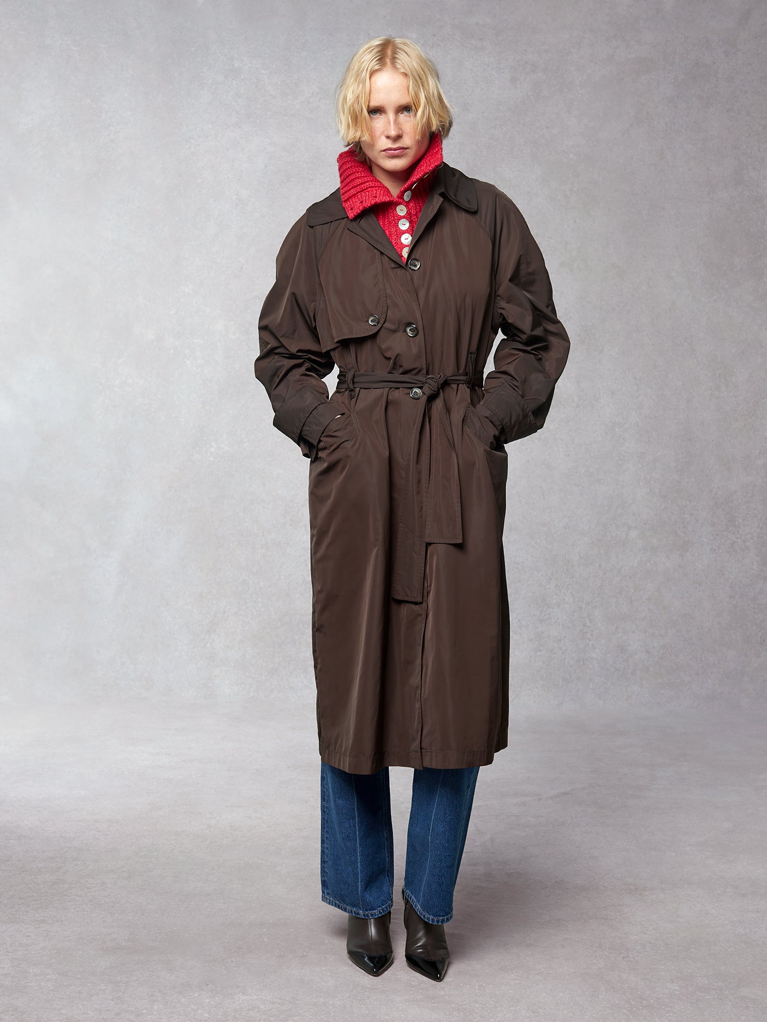 Long chocolate waterproof nylon trench | Rouje • Rouje Paris